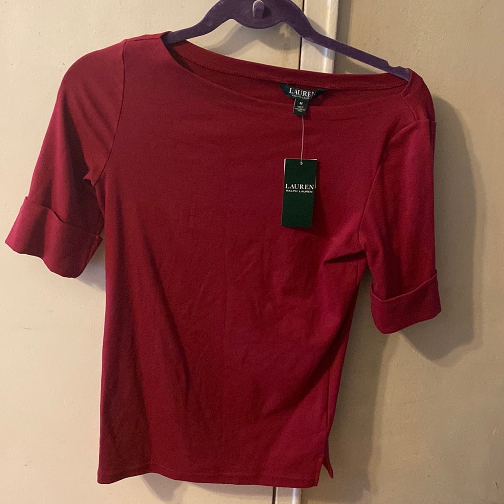 Ralph LAUREN red top. Size medium. NWT.